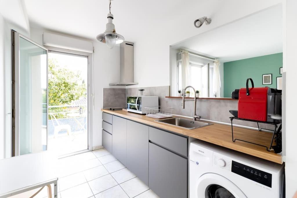 Beautiful Apartment With Terrace + Private Parking Toulouse Buitenkant foto