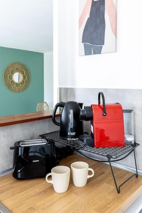 Beautiful Apartment With Terrace + Private Parking Toulouse Buitenkant foto